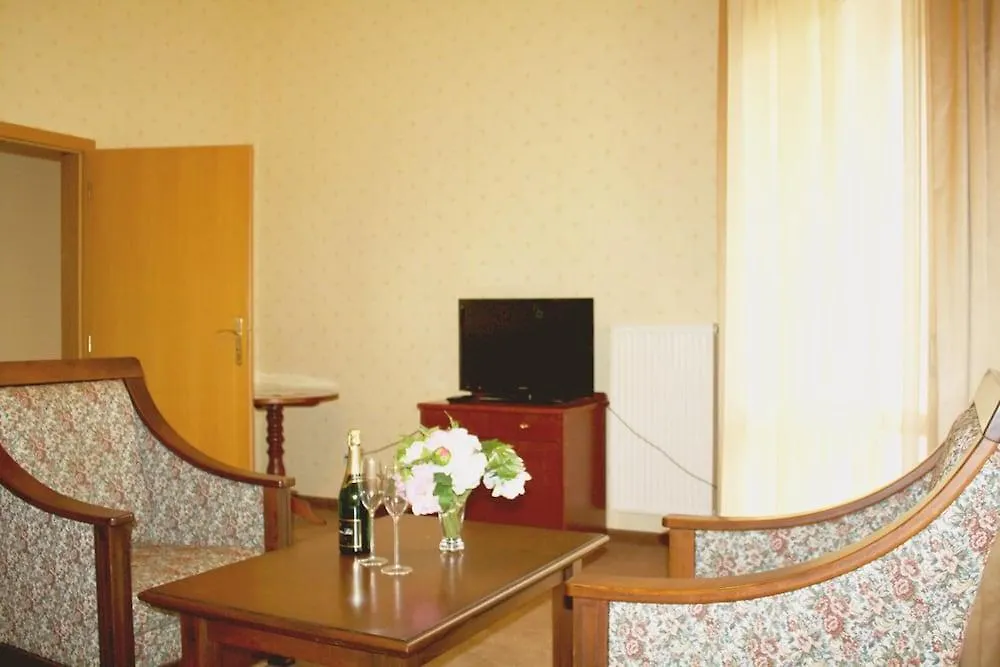 Hotel Petr Karlovy Vary Çek Cumhuriyeti