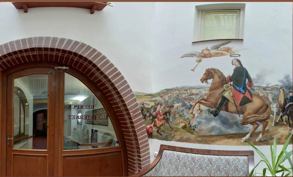 Hotel Petr Karlovy Vary 4*,